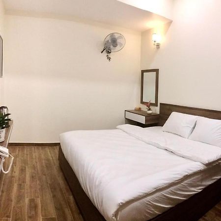 דה לאט Cozy Hotel מראה חיצוני תמונה