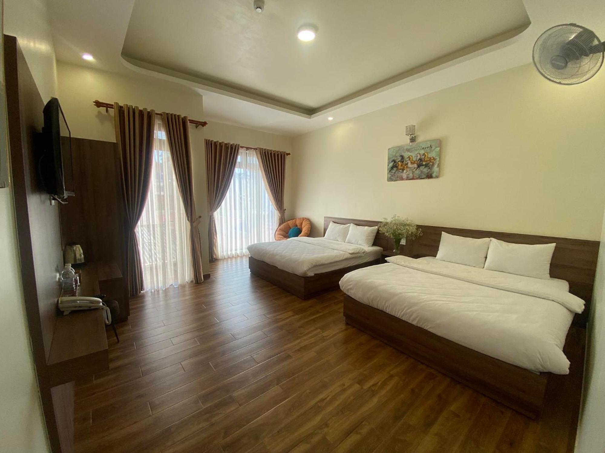 דה לאט Cozy Hotel מראה חיצוני תמונה